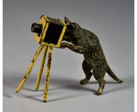 A Cold Painted Bronze Figure of a Cat with a Tripod Concertina Camera, in the style of Franz Bergman (1881-1936), 2.5ins high