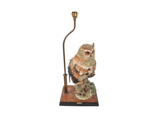 Giuseppe Armani - A NOS New Old Stock boxed Italian porcelain Giuseppe Armani owl lamp base. Measures approximately 60cm tall
