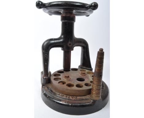 Early 20th Century Cast Iron Jewellers Ring Stretcher by S. Pinfold &amp; Co Bradford.&nbsp;