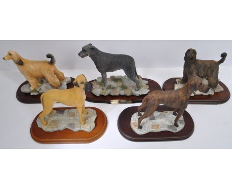 Best of Breed - An assortment of vintage 20th century NOS New Old Stock Best of Breed dog sculptures in original boxes. The l