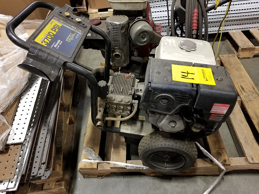 HONDA ZR3700 COMMERCIAL GAS POWERED PRESSURE WASHER, 13HP GX390 ENGINE