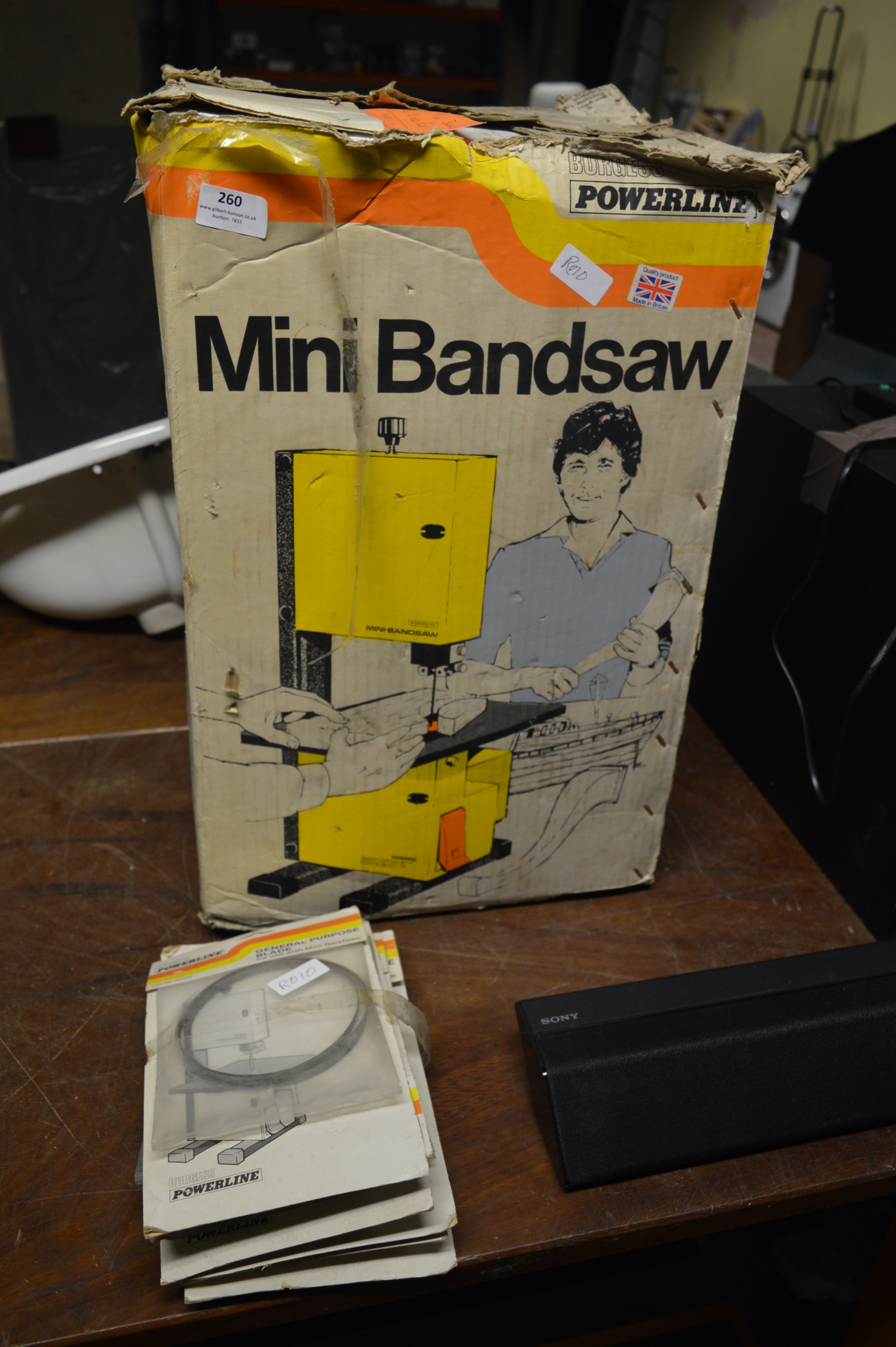 Burgess Powerline Mini Band Saw with Spare Blades