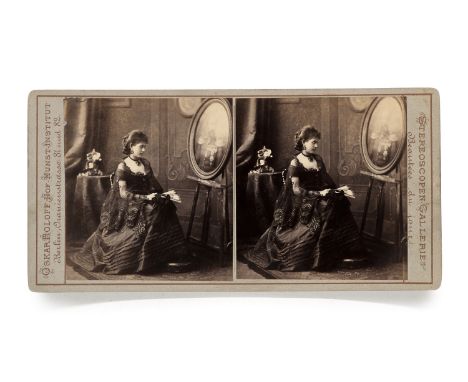 Stereoskopie - - Sammlung von 45 Stereoskop-Photographien mit Betrachter aus Holz. Albuminabzüge (2 kol.) u. 2 Glasdias (1 ko