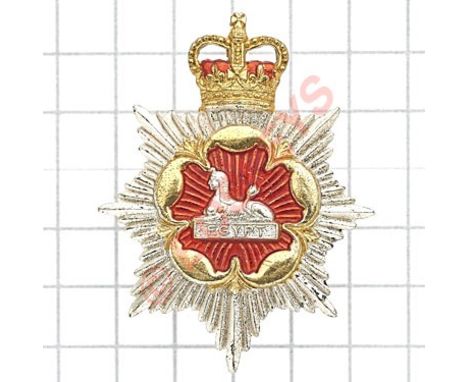 Royal Regiment of Gloucester & Hampshire Officer's cap badge circa 1969-70.Die-cast silver plate, gilt and red enamel short-l