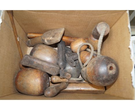 A box containing lead beater and other tools