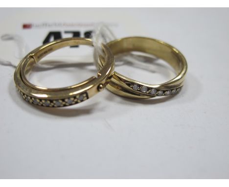 A Modern 9ct Gold Band Ring, of crossover design, with inset highlights (finger size O/P) (2.8g), A 9ct gold dress ring, with