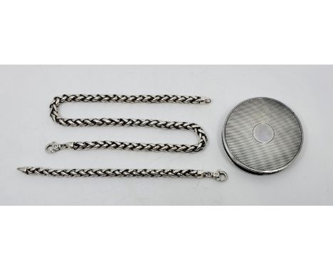 An Italian silver necklace and bracelet en suite, each 6mm wide chain formed from links interlocking with four other links, t