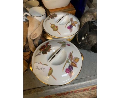 Collection of Royal Worcester Classic Platinum cups &amp; saucers, 6 Royal Worcester Evesham lidded dishes, Denby Stoneware o