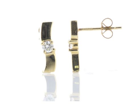 These charming 9ct yellow gold earrings are set with one natural round brilliant cut diamond in each earring to give a total 
