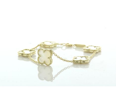 9ct yellow gold and mother-of-pearl bracelet. Five mother-of-pearl Alhambra charms, link chain. Bracelet length 7 1/2 inch. I