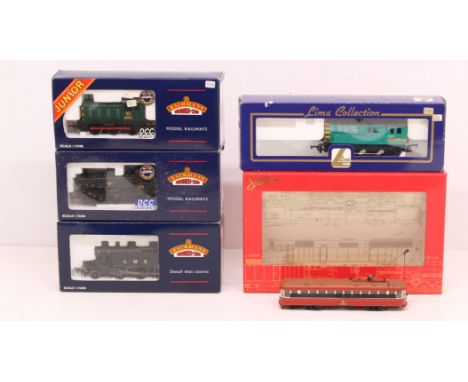 Bachmann: A collection of three boxed Bachmann, OO Gauge locomotives to comprise: 32-200DC, 31-453A and 30-915. Together with