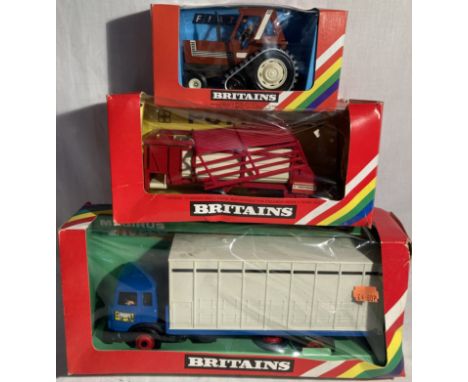 Britains: A collection of three boxed Britains Farm vehicles to include: Animal Transporter 9580, Loader Wagon 9578, Fiat Hal