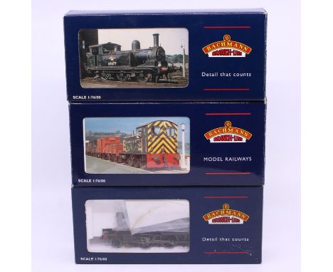 Bachmann: A collection of three boxed Bachmann, OO Gauge, locomotives to comprise: 31-057, 31-341, and 31-451. Original boxes