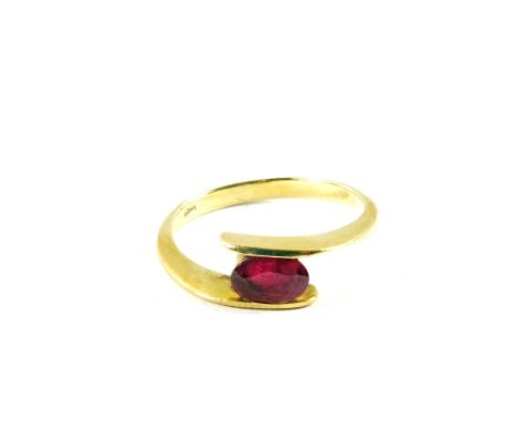 A 14ct Gold single Ruby set ring, size O