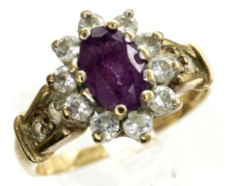9ct gold flower ring set with amethyst and CZ, size L, 2.2g. P&amp;P Group 1 (£14+VAT for the first lot and £1+VAT for subseq