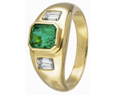 Hallmarks: 750. Set with an emerald cut, presumably Colombian emerald of approx. 2.30 ct. (approx. 8.0 x 7.0 x 5.6 mm) and 2 