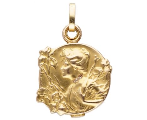 Portrait of a flower-picking lady with a diamond necklace, one diamond is missing. Hallmarks: 0750, eagle head, French maker'