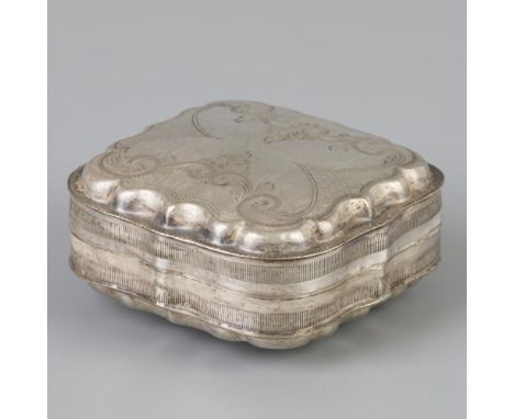 Square convex model with engraved Biedermeier decorations. The Netherlands, Schoonhoven, Willem Lobesteijn, 1876, hallmarks: 