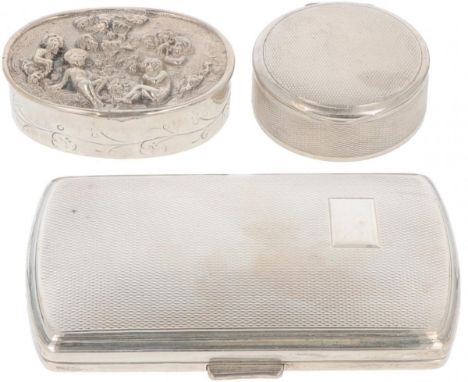 Consisting of a cigarette case, a snuff box and a pill box. Germany / Spain, 20th century, hallmarks: various hallmarks - tra