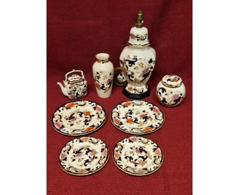 Masons Manderlay table lamp, ginger jar, teapot, vase and flatwares. Lamp standing 40cm tall.
