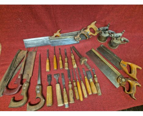 Vintage woodworking tools including tenon saws by Disston, Spear & Jackson, Musgrove and John Cockerel.  Chisels, various She