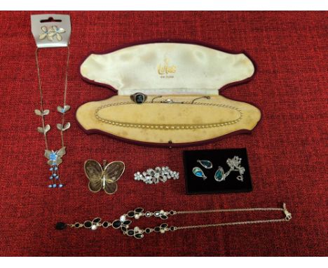 Lotus pearls, Lapis dress set, silver signet ring and other costume jewellery.