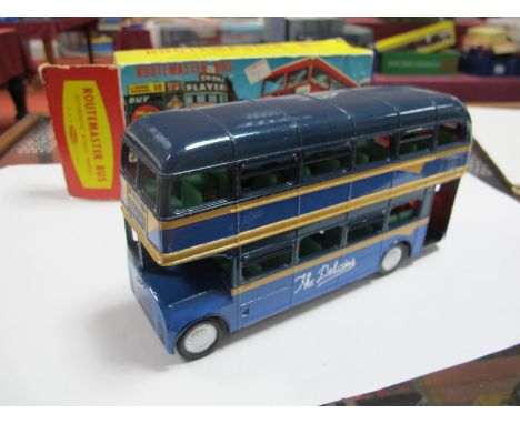 A Mak's #2054 Routemaster Bus, authentic scale model, boxed.