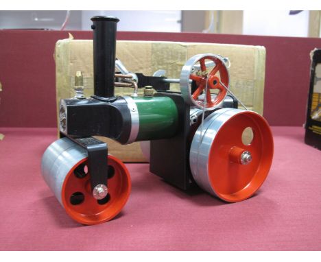 A Mamod Boxed 1312 Steam Roller SR1A, appears very light/un-steamed, (unchecked).
