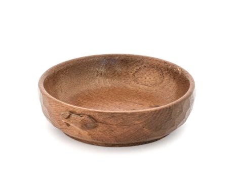 Workshop of Robert Mouseman Thompson (Kilburn): An English Oak Nut Dish, with carved mouse trademark to the exterior 15.5cm d