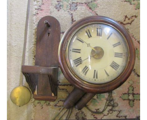 Bracket wall clock