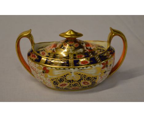 Royal Crown Derby Imari pattern two-handled sucrier with cover