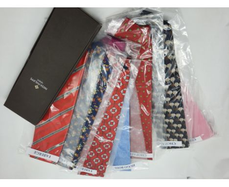 LARGE QTY OF DESIGNER MENS TIES TO INCLUDE CHOPARD HUGO BOSS FABERGE &amp; A PATEK PHILIPPE TIE