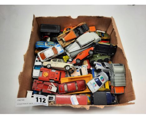 COLLECTION OF VINTAGE CORGI &amp; DINKY CARS