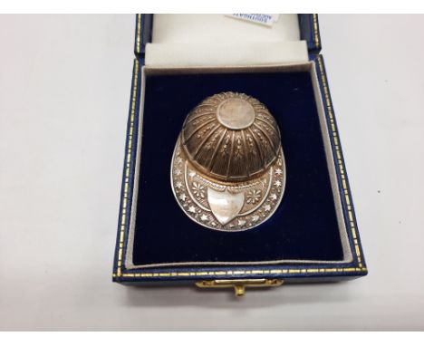 H/M SILVER JOCKEY HAT CADDY SPOON IN ORIGINAL MAPPIN &amp; WEBB BOX