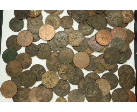Victorian and later pennies, halfpennies and farthings, varied grades. P&amp;P Group 1 (£14+VAT for the first lot and £1+VAT 
