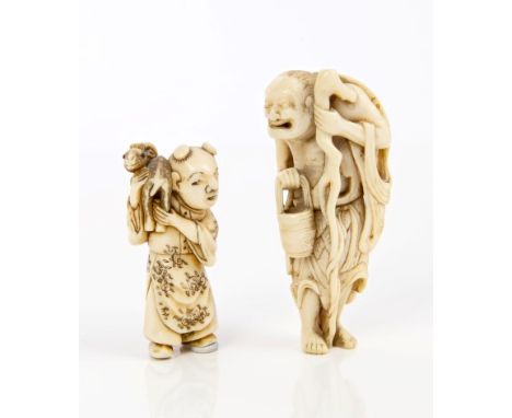 Late 19th century Japanese carved ivory netsuke in the form of an old man holding a bucket and staff, 7.25cm and another nets