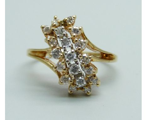 An 18ct gold and diamond ring, 4.4g, Q 