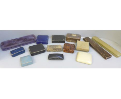 A collection of vintage jewellery boxes 