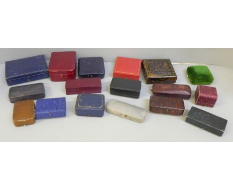 A collection of vintage jewellery boxes 