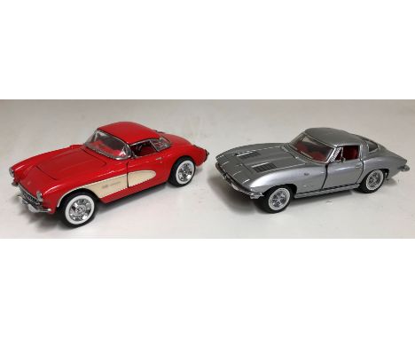 FRANKLIN MINT 1:42 SCALE PRECISION MODEL 1932 GREY CHEVROLET CORVETTE STINGRAY AND 1957 CORVETTE