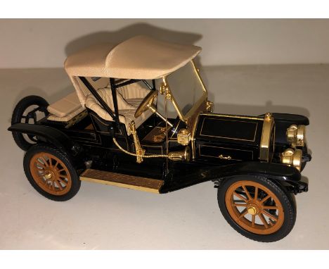 FRANKLIN MINT 1:24 SCALE MODEL PRECISION 1910 CADILLAC