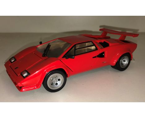 FRANKLIN MINT 1:24 SCALE MODEL PRECISION 1985 LAMBORGHINI COUNTACH 5000S