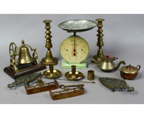 A collection of metalwares to include Waymaster scales, brass candlesticks etc.