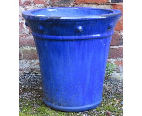 A large blue glazed garden planter, 40 cm wide.&nbsp;