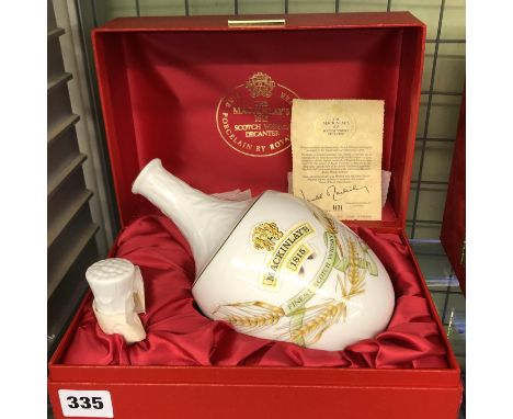 BOXED MACKINLAYS FINE SCOTCH WHISKY, THISTLE OF SCOTLAND DECANTER BY ROYAL WORCESTER 