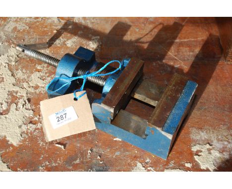 A drill vice 4".