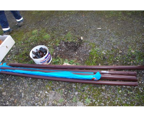 A quantity of new " Wickes" guttering and down pipe 4 x 2 m x 50 ml with bucket of fittings.