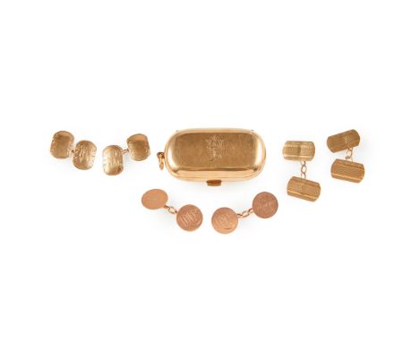 A 9ct gold double sovereign keeper of plain oval outline; together with a 1902 half sovereign, a pair of 9ct gold cufflinks w