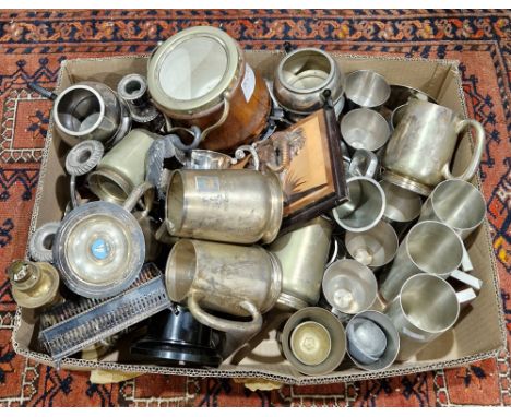 Quantity silver plate and other metal wares, to include tankards, Swan open salt, three branch candelabra, wooden biscuit bar