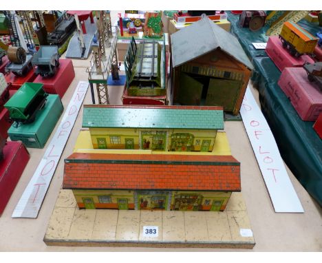 TWO HORNBY STATION PLATFORMS, AN O GAUGE ENGINE SHED AND A SIGNAL GANTRY
